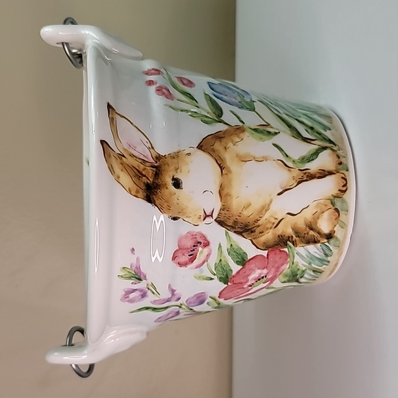 Ceramic Floral Bucket with Rabbit - Picture 2 of 14